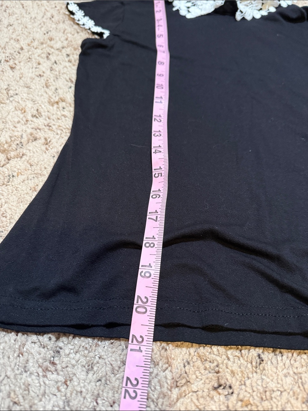 Sweet Wanderer Black Short Sleeve Tee with White Crochet Collar - Picture 8 of 8